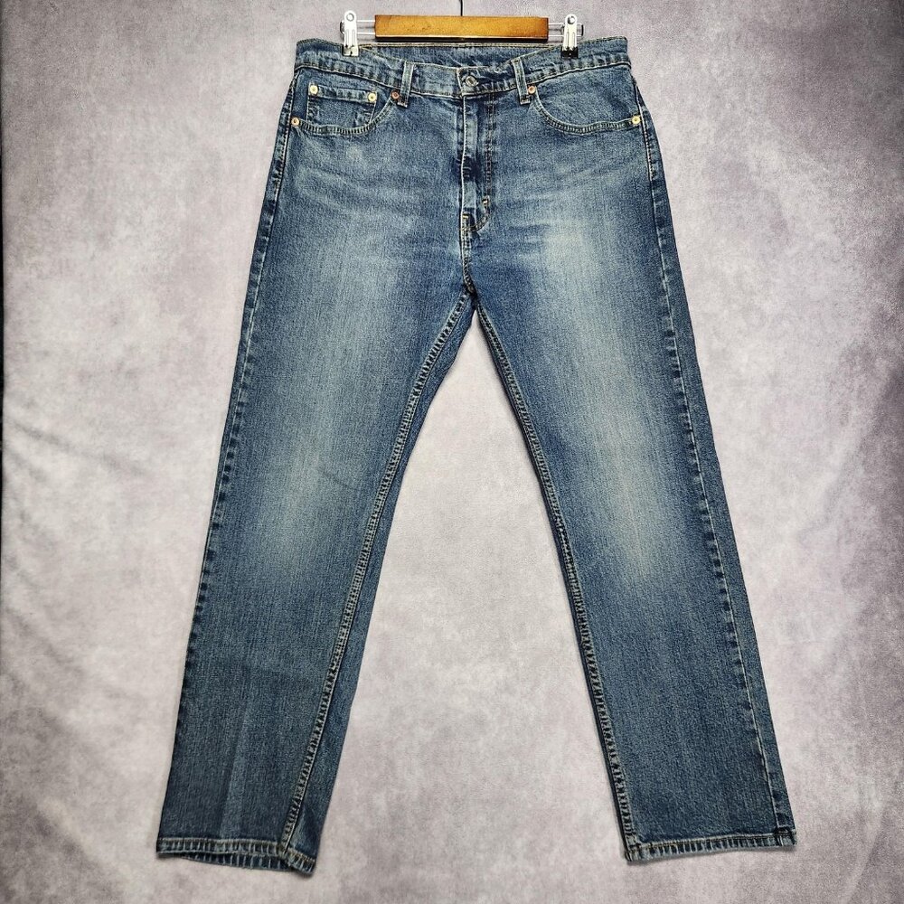 Levis 505 Jeans Mens 34 36x30‎ Blue Medium Wash Straight Leg Zipper Fly Denim